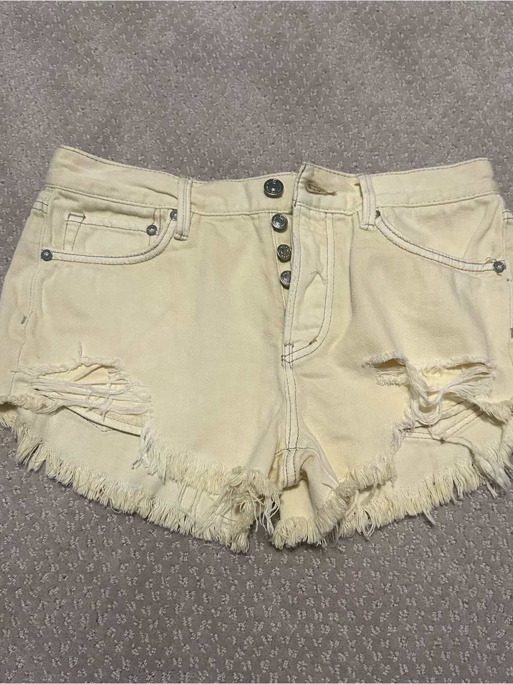 Free People Distressed Frayed Hem Shorts — Cream